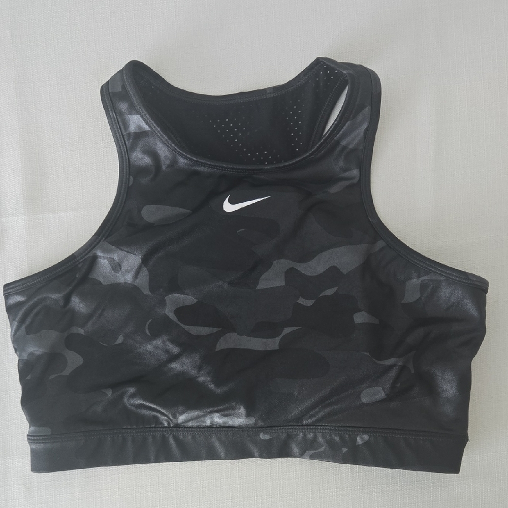 Nike Women's Black Camo Sports Bra